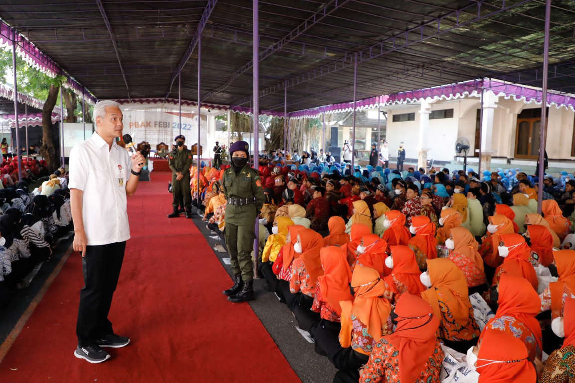 Ditanya Mahasiswa apa yang Memotivasi Ingin Menjadi Pimpinan Lebih Tinggi? Ganjar Bilang Jabatan Jangan Dikejar, Itu Amanah